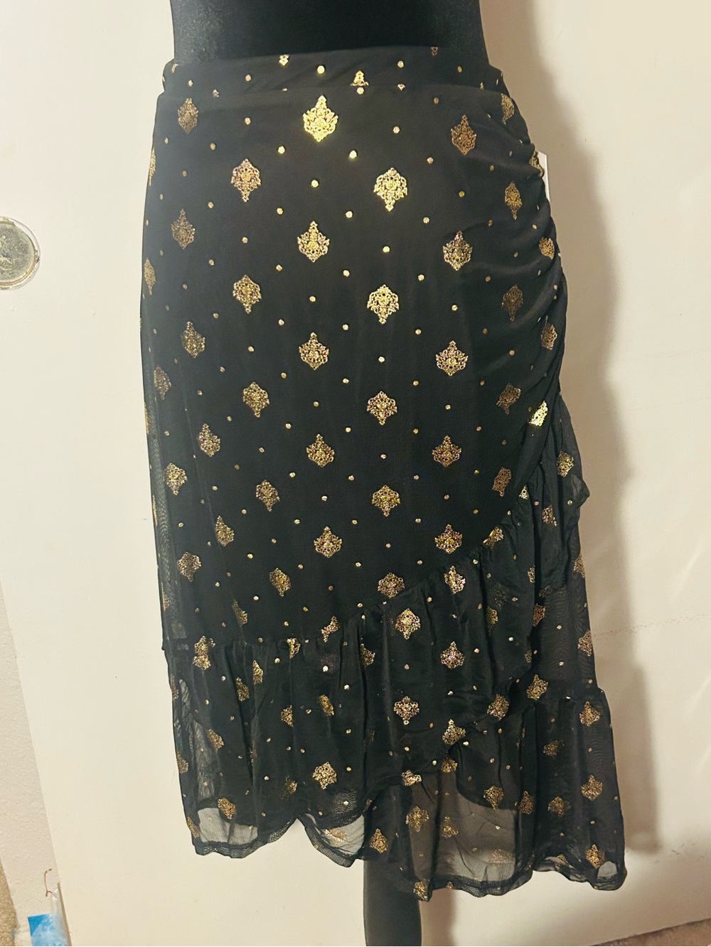 HARLOW & ROSE MIDI SKIRT